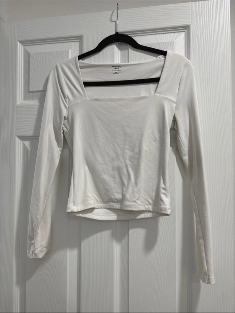 Abercrombie & Fitch Square Neck Long Sleeve Crop Top - White
